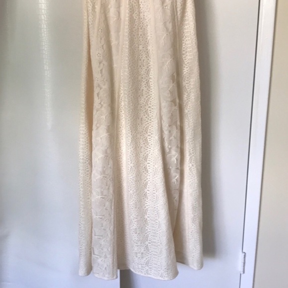 BCBGMAXAZRIA LOURIE DRESS. - Picture 6 of 8